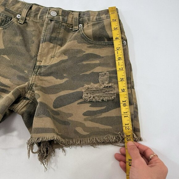 Lucky Brand Relaxed Shorts Jean Women Size 0/25 Camouflage Distressed Cutoff Raw - Picture 10 of 12